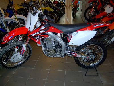 MOTO HONDA CRF