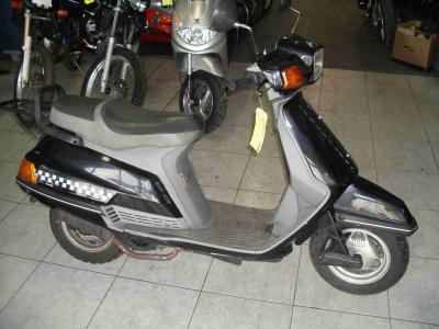 SCOOTER YAMAHA 125 LEAD