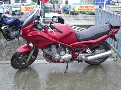 MOTO YAMAHA 900 DIVERSION