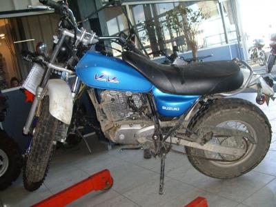 MOTO SUZUKI 125 RV