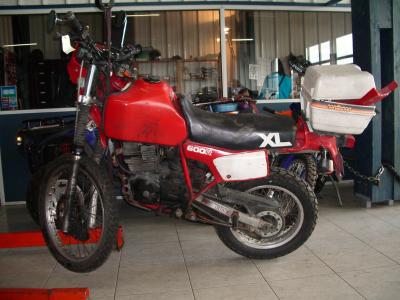 MOTO HONDA 600 XLR