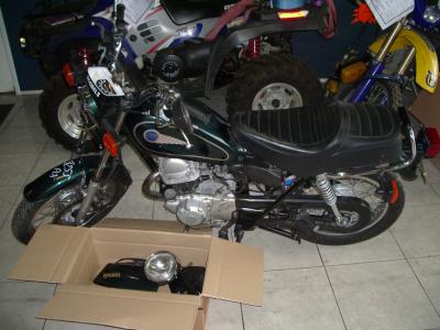 MOTO YAMAHA 125 SR