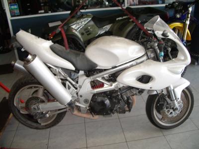 MOTO SUZUKI 1000 TLS