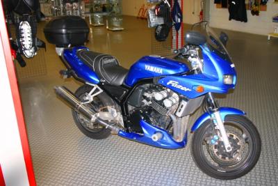 MOTO YAMAHA FAZER 