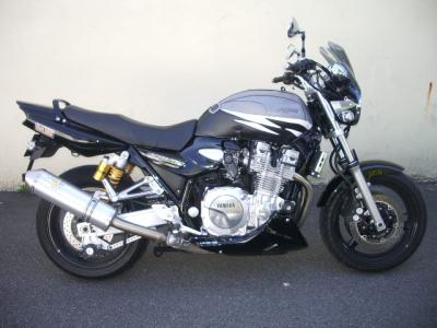 MOTO YAMAHA XJR