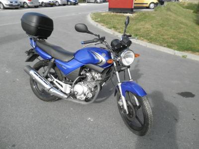 MOTO YAMAHA YBR 125