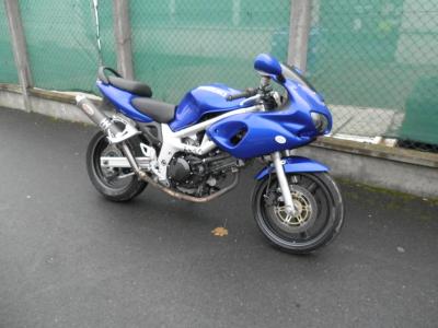 MOTO SUZUKI SV 650